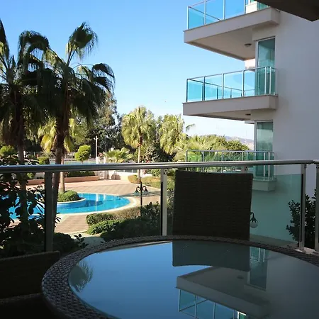 Nl, Seven Stars 2 B/r Luxury Apartamento *